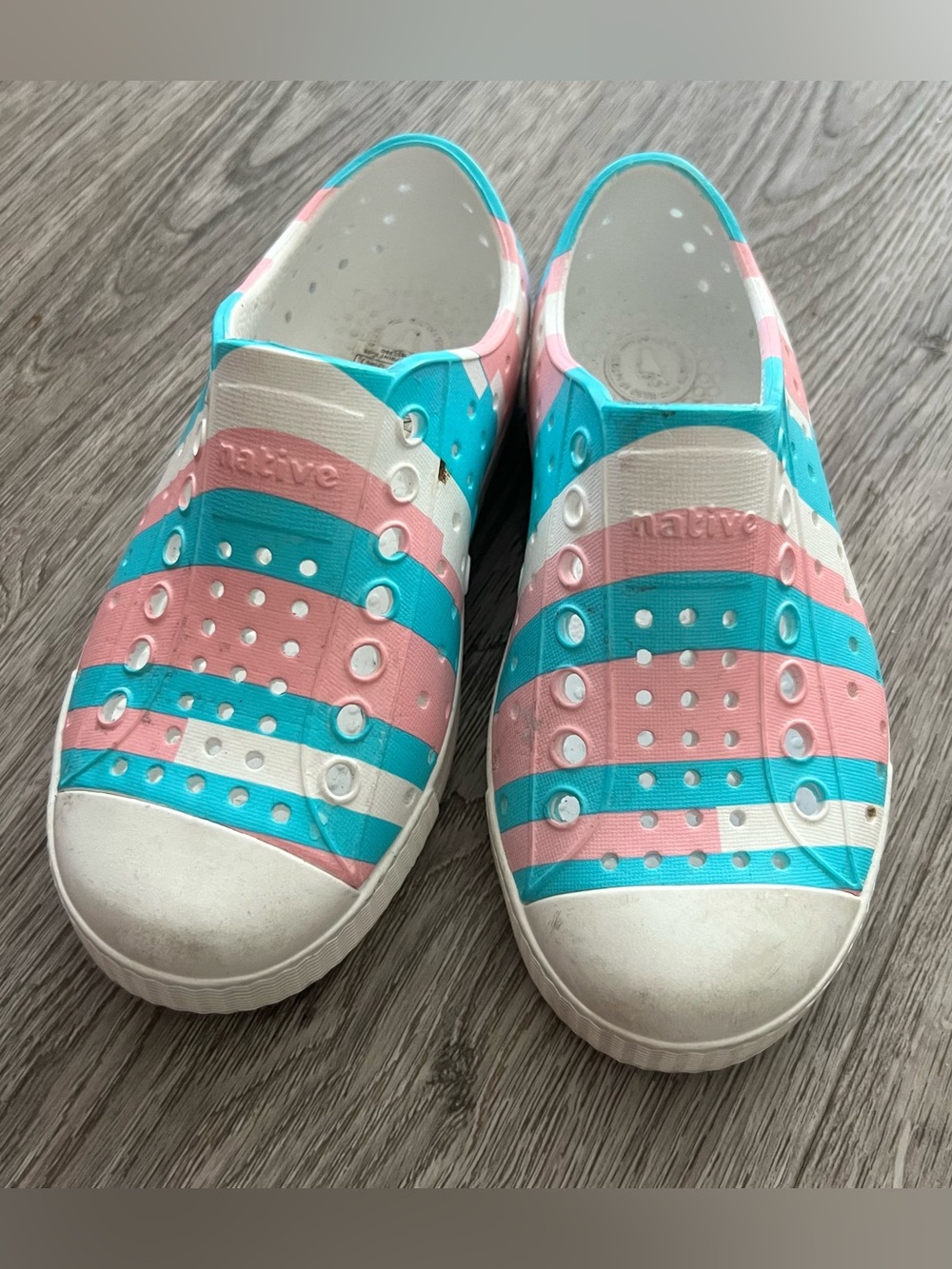 Native Kids Slip-On Shoes size C9